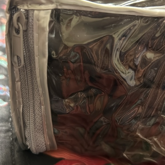 NWT BLACK KING SIZE SET. Washable, very soft, still in bag - Picture 1 of 6